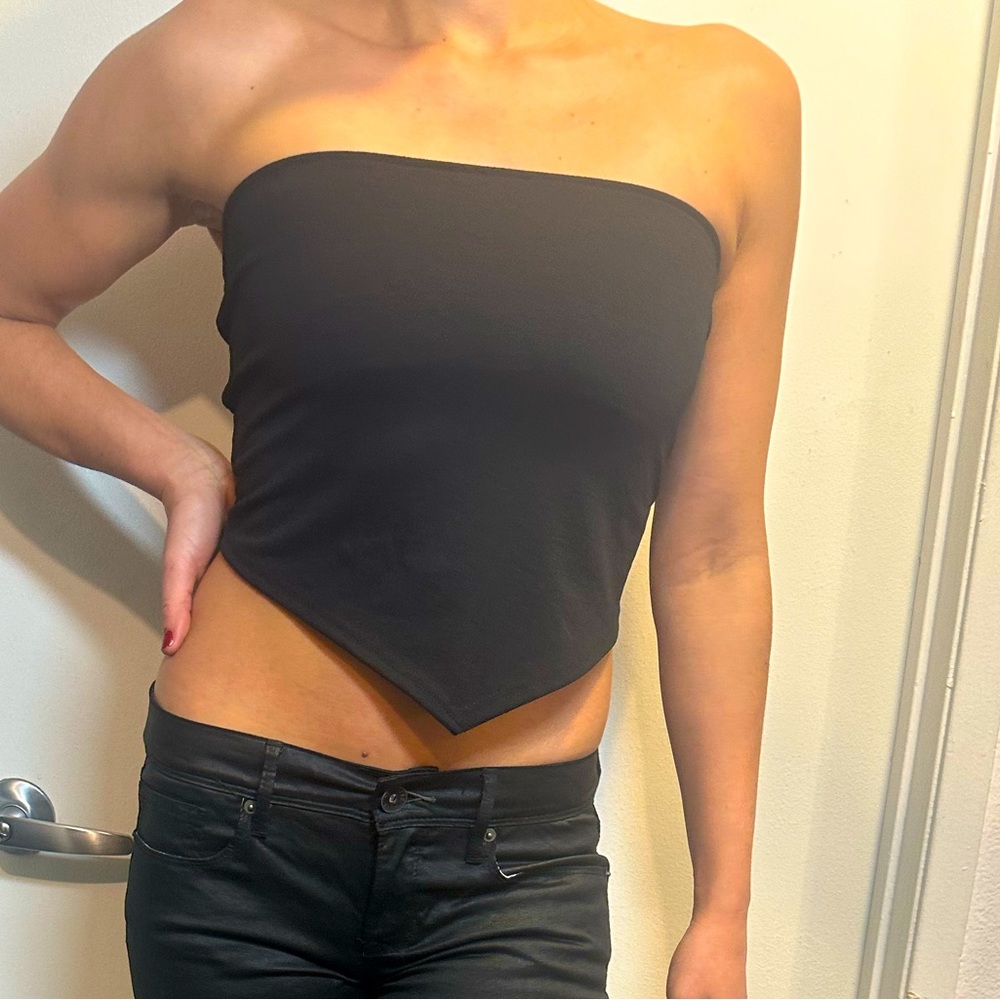 Triangle strapless tie top
